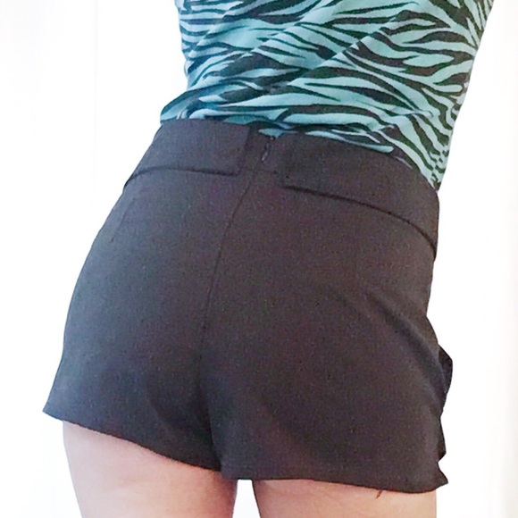 Asymmetrical Black Skort - Picture 2 of 3